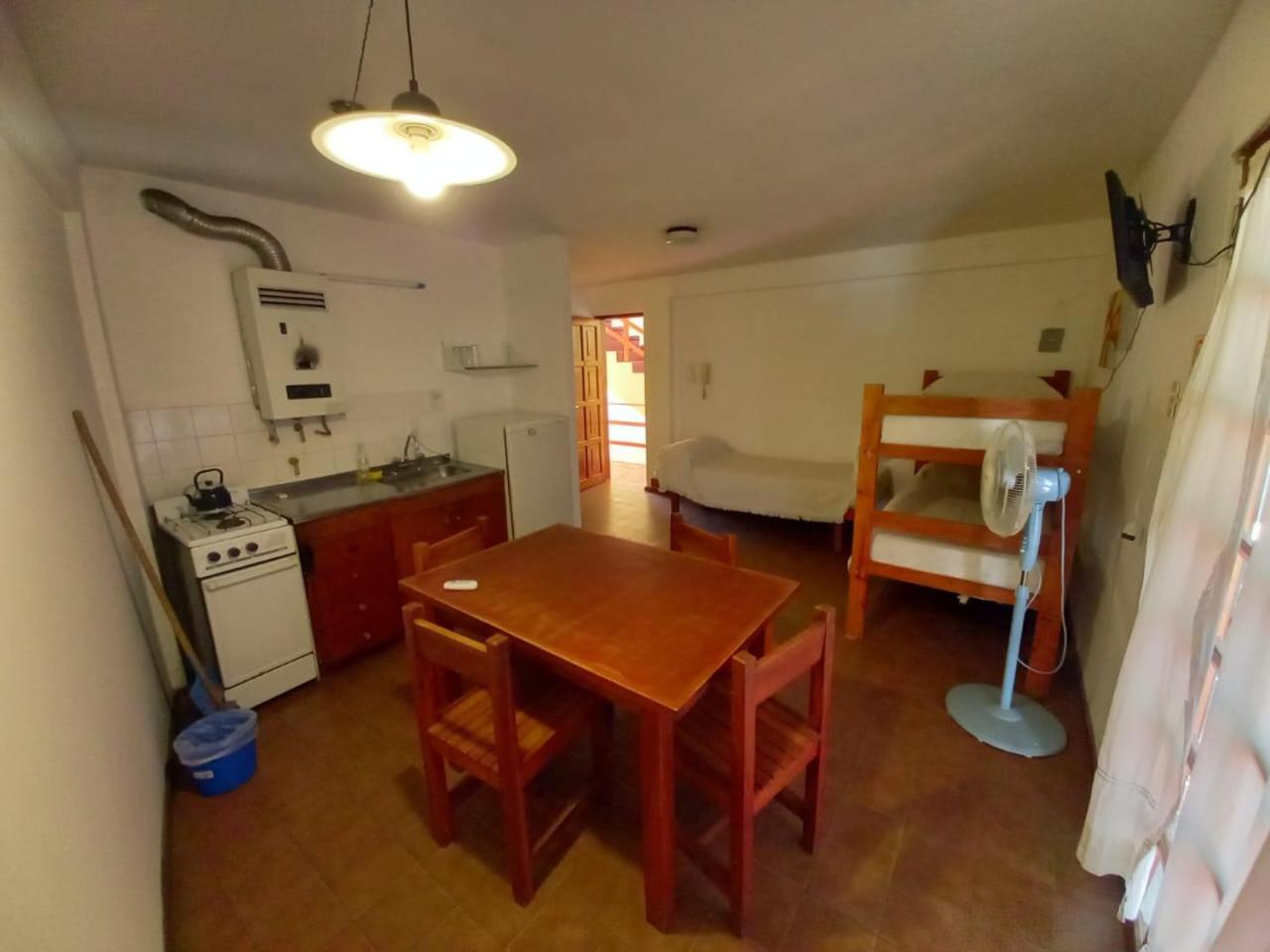Апартаменты Complejo Urquiza Departamentos Мина-Клаверо Экстерьер фото