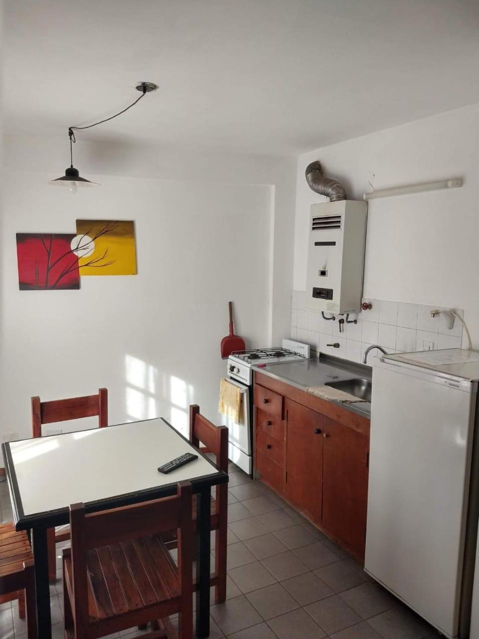 Апартаменты Complejo Urquiza Departamentos Мина-Клаверо Экстерьер фото